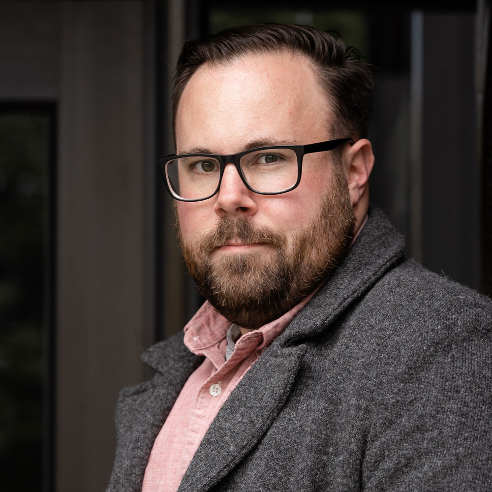 Sean Kitchen (moderator)