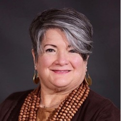 Lorraine Cortés-Vázquez