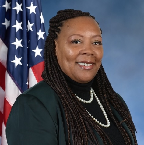 Larinda C. Hooks