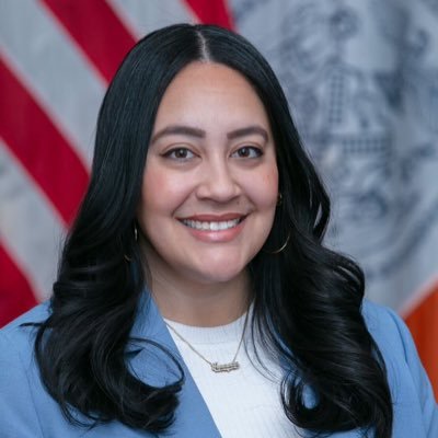 Majority Leader Amanda Farías