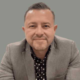 Dr. Rodrigo Valles Jr.