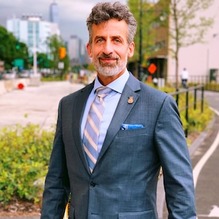 Michael Max Knobbe (Moderator)