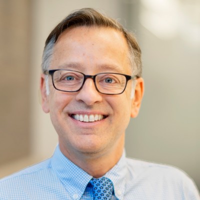 Dr. Jorge R. Petit